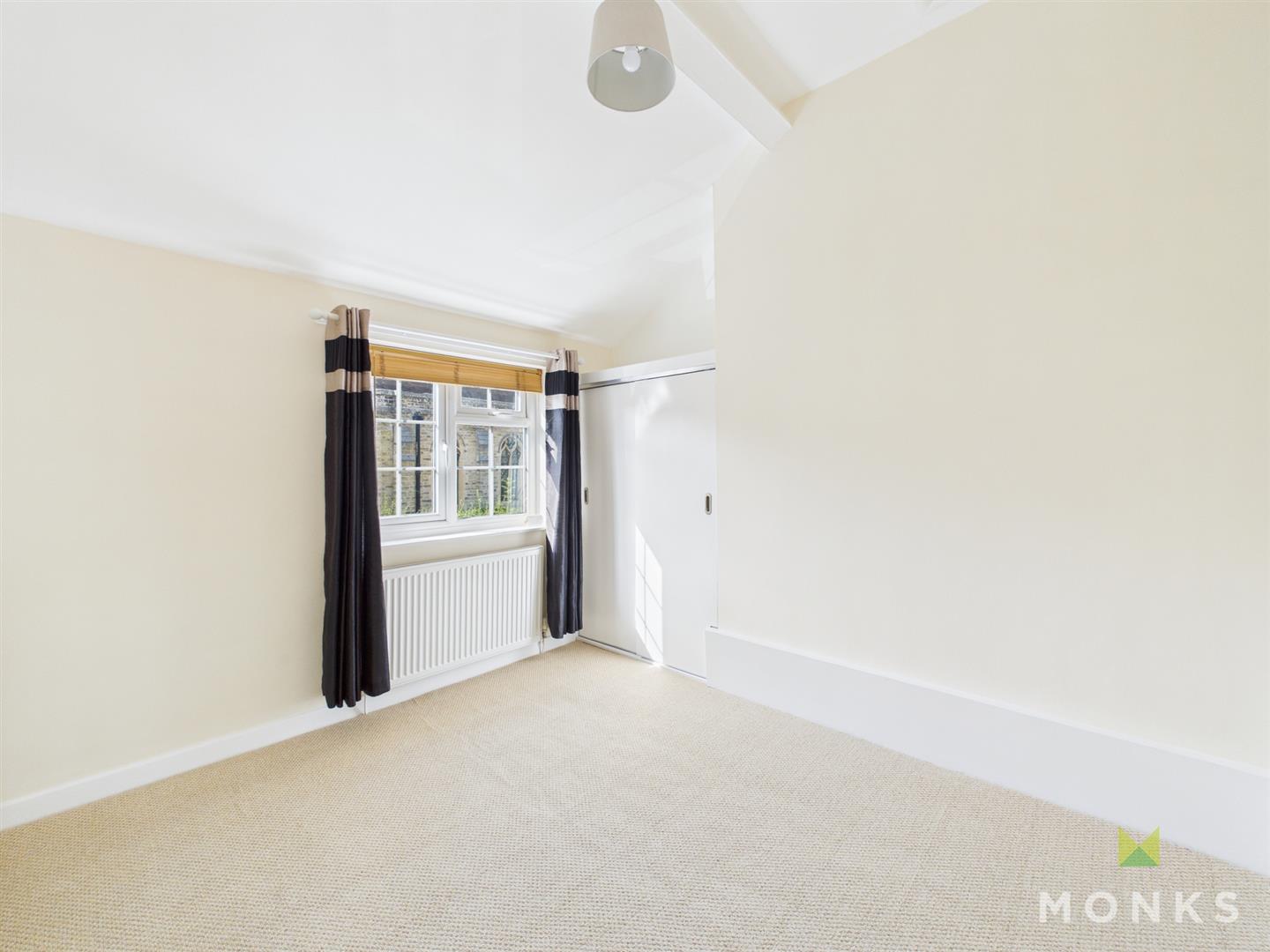 38 Upper Brook Street, Oswestry, SY11 2TG To Let
